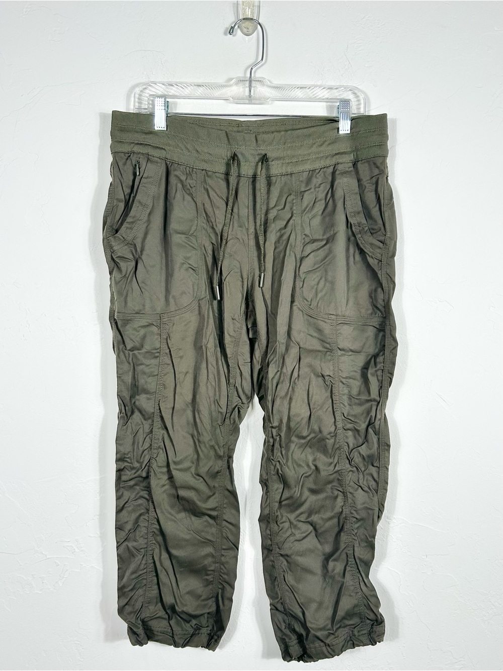 The North Face Women's Size L Aphrodite 2.0 Capri Pants New Taupe Green Hiking